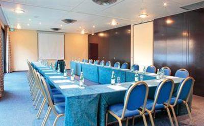 фото отеля Park & Suites Elegance : Geneve Aeroport