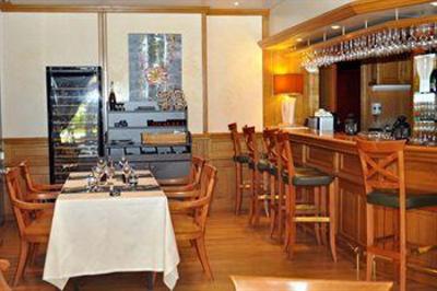 фото отеля Park & Suites Elegance : Geneve Aeroport