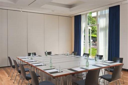 фото отеля Grand City Hotel Dresden Radebeul