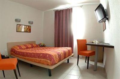 фото отеля Hotelience Les Jasses de Camargue Gallargues-le-Montueux