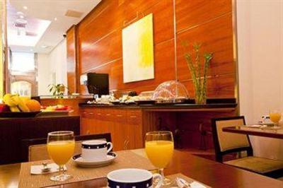 фото отеля Hotel Gravina Cinco