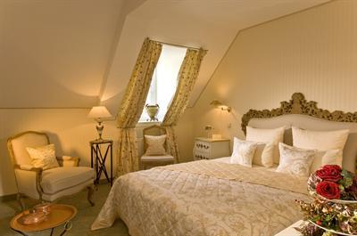 фото отеля Relais & Châteaux Weinromantikhotel Richtershof Mülheim an der Mosel