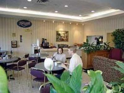 фото отеля Comfort Hotel & Suites Peterborough (Canada)