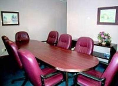 фото отеля Comfort Hotel & Suites Peterborough (Canada)