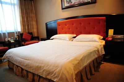 фото отеля Risheng Hotel
