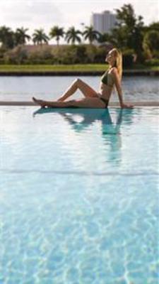 фото отеля Crowne Plaza Hollywood Beach