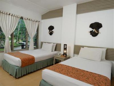 фото отеля The Island Resort and Spa