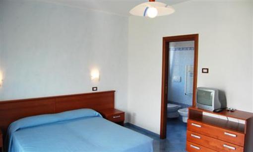 фото отеля Hotel Residence Torre Del Porto