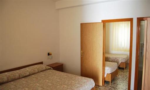 фото отеля Hotel Residence Torre Del Porto