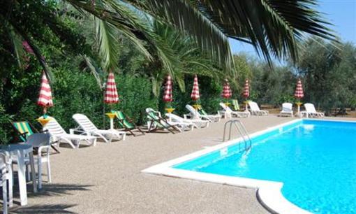 фото отеля Hotel Residence Torre Del Porto