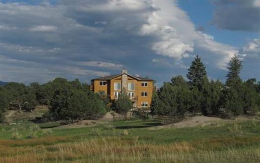 фото отеля Mountain Goat Lodge