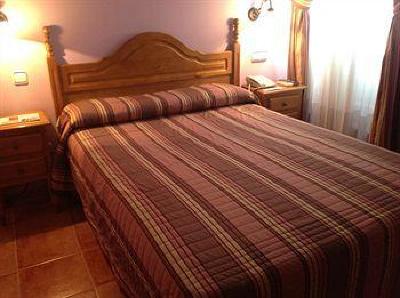фото отеля Hostal Las Fuentes