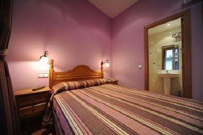 фото отеля Hostal Las Fuentes
