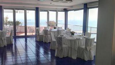фото отеля Lloyd's Baia Hotel