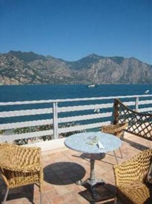 фото отеля Hotel Castello Lake Front Malcesine