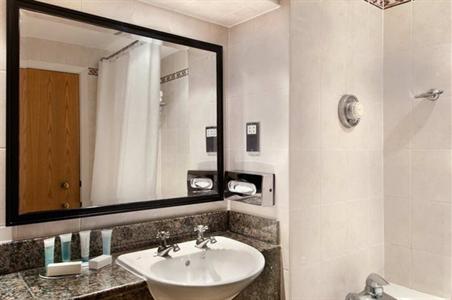 фото отеля Hilton Hotel Bracknell