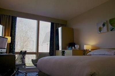 фото отеля Hilton Garden Inn Bristol City Centre