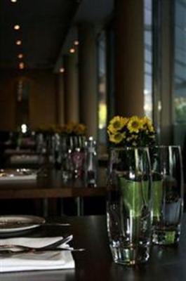 фото отеля Hilton Garden Inn Bristol City Centre