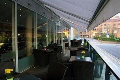 фото отеля Hilton Garden Inn Bristol City Centre