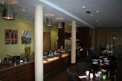 фото отеля Hilton Garden Inn Bristol City Centre