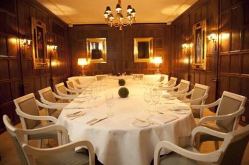 фото отеля Danesfield House Hotel Marlow