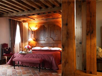 фото отеля Le Relais Bernard Loiseau