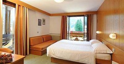 фото отеля Hotel Crozzon