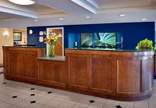 фото отеля Fairfield Inn Amesbury
