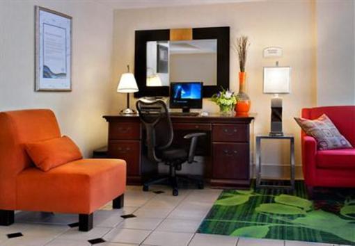 фото отеля Fairfield Inn Amesbury