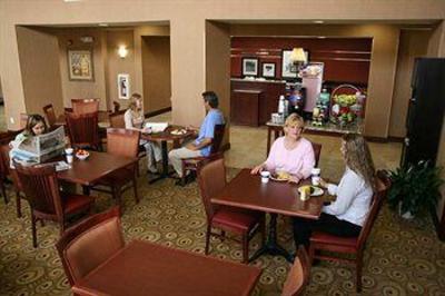 фото отеля Hampton Inn and Suites Alexandria