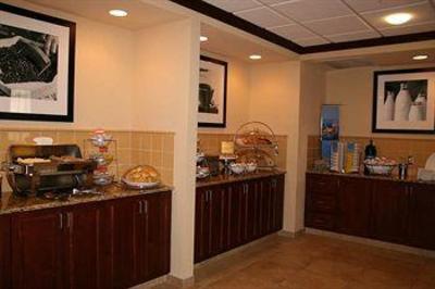 фото отеля Hampton Inn and Suites Alexandria