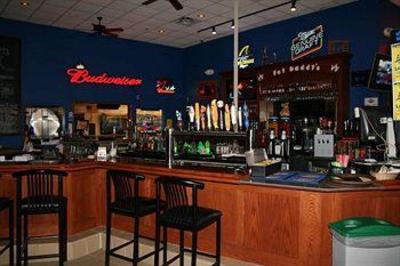 фото отеля Hampton Inn and Suites Alexandria