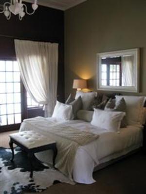 фото отеля Lairds Lodge Country Estate Plettenberg Bay