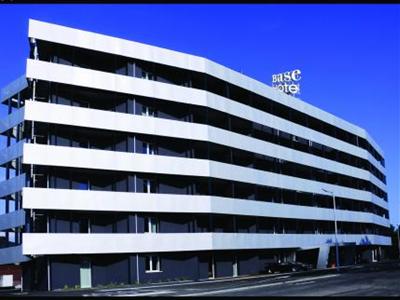 фото отеля Base Hotel To Stay