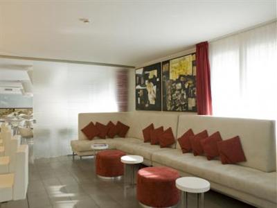 фото отеля Base Hotel To Stay