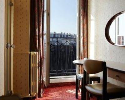 фото отеля Hotel Saint Pierre Paris