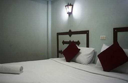 фото отеля Khaolak Traveller Lodge