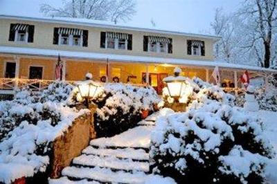 фото отеля The Orchard Inn