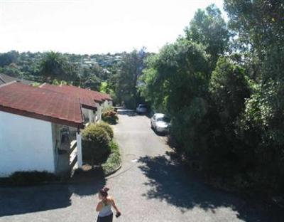 фото отеля Browns Bay Olive Tree Motel & Apartment