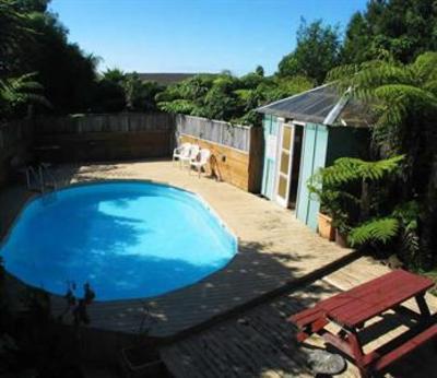 фото отеля Browns Bay Olive Tree Motel & Apartment