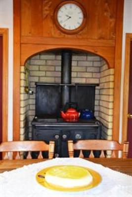 фото отеля Nightingale Falls Farm Stay Retreat