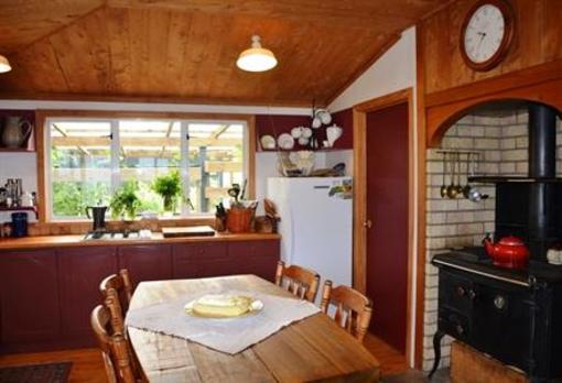 фото отеля Nightingale Falls Farm Stay Retreat