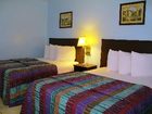 фото отеля Parkway Inn Airport Motel