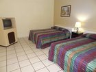 фото отеля Parkway Inn Airport Motel