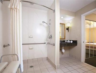 фото отеля Homewood Suites by Hilton Kansas City Airport