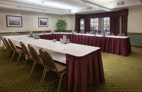 фото отеля Homewood Suites by Hilton Kansas City Airport