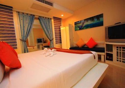 фото отеля The Royal Palm Beach Front Hotel Phuket