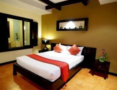 фото отеля The Royal Palm Beach Front Hotel Phuket