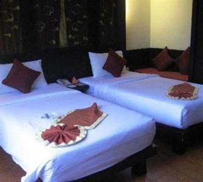 фото отеля The Royal Palm Beach Front Hotel Phuket