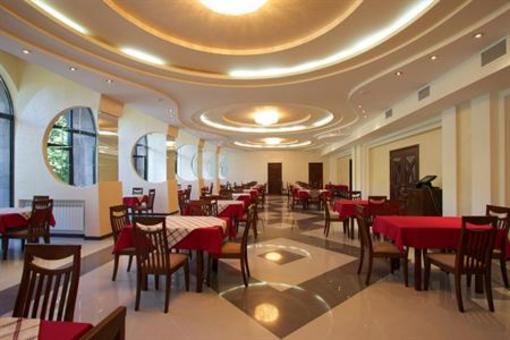 фото отеля Best Western Aghveran Hotel
